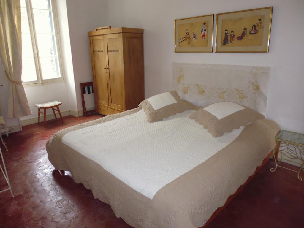 Chez Christel Bed & Breakfast Apt Room photo
